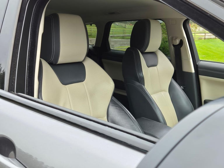 LAND ROVER RANGE ROVER EVOQUE 2.0 eD4 SE Tech 2017