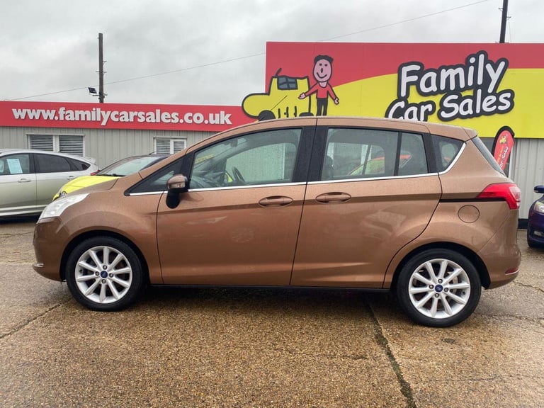 FORD B-MAX 1.6 TITANIUM LOW MIELAGE FULL HISTORY CAMBELT REPLACED SERVICE MOT