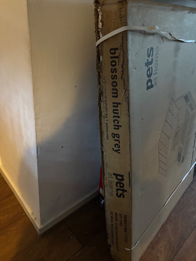 Brand New Guinea Pig Hutch with Run
