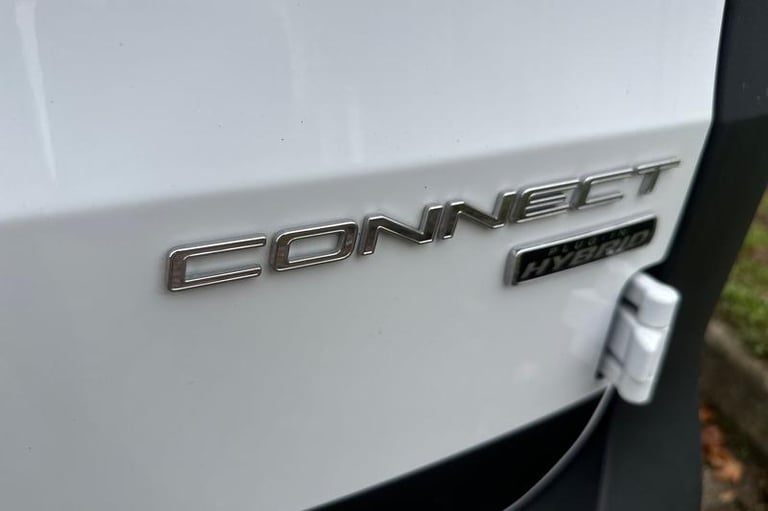 2025 Ford Transit Connect 250 Trend AUTO L2 LWB 1.5 EcoBoost PHEV 150ps, REAR PARKING SENSORS, BL...