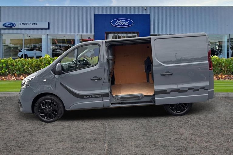 2020 Renault Trafic Black SPECIAL EDITION SL28 SWB ENERGY dCi 145ps, NO VAT, BLACK ALLOYS, PLY Pa...