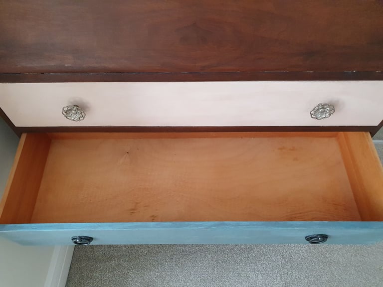 Bureau writing desk