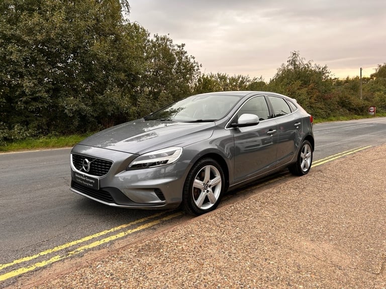 2018 Volvo V40 2.0 D3 R-Design Nav Plus Hatchback 5dr Diesel Manual Euro 6 (s/s) (150 ps) Hatchba...
