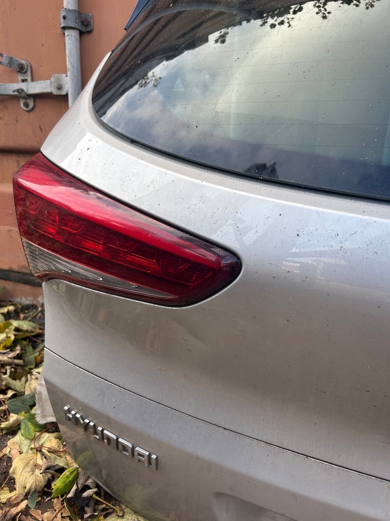 Hyundai Tucson Mk3 Boot lid Tailgate With Inner Tail lights 2015-2020