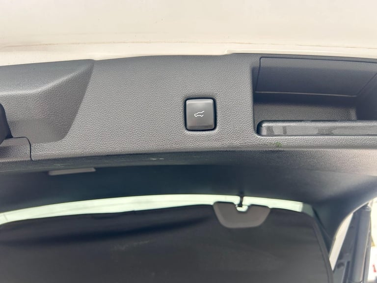 2023 Ford Kuga Kuga ST-Line X Edition 5 door 1.5L EcoBoost 150PS FWD 6 Speed Manual HATCHBACK Pet...