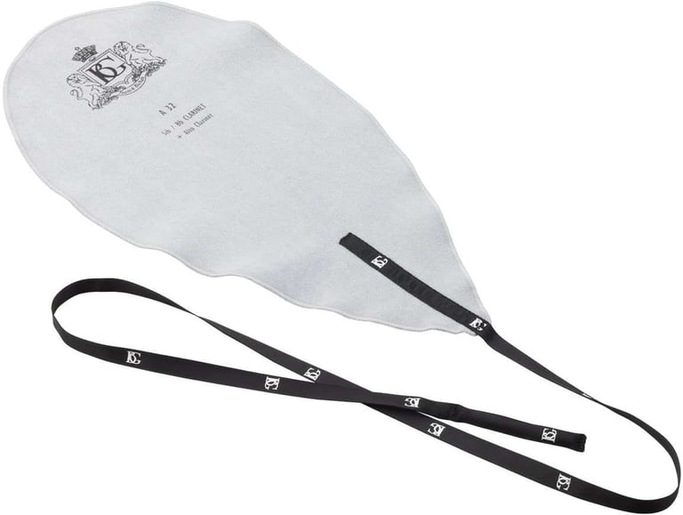 Almost New Alto Sax, and Accessories! Delivery Available