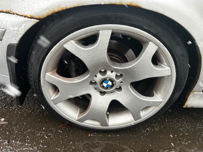 staggerd  19s for bmw  borbet  tiger claws  on e39 or e46  set up 