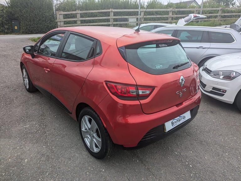 2015 Renault Clio 1.5 dCi 90 ECO Expression+ Energy 5dr HATCHBACK Diesel Manual
