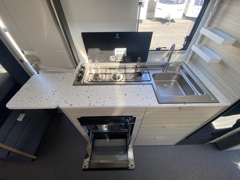 2023 (NEW) ADRIA ALTEA AVON 6 BERTH FAMILY CARAVAN