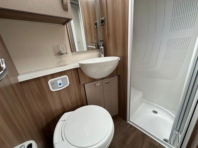 2018 Swift Kon-Tiki 625 High Line – AUTOMATIC Motorhome