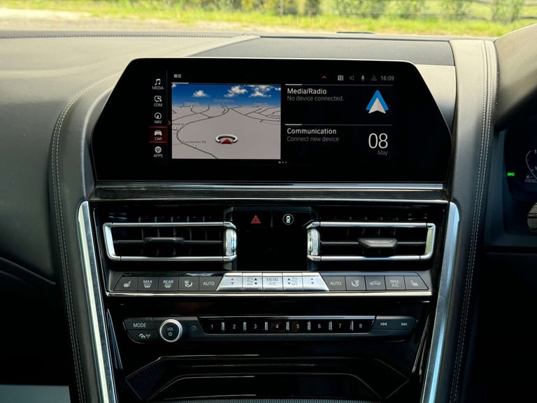 2021 BMW 8 Series 3.0 840d xDrive M Sport MHEV Auto 4WD 2dr Convertible Hybrid Automatic