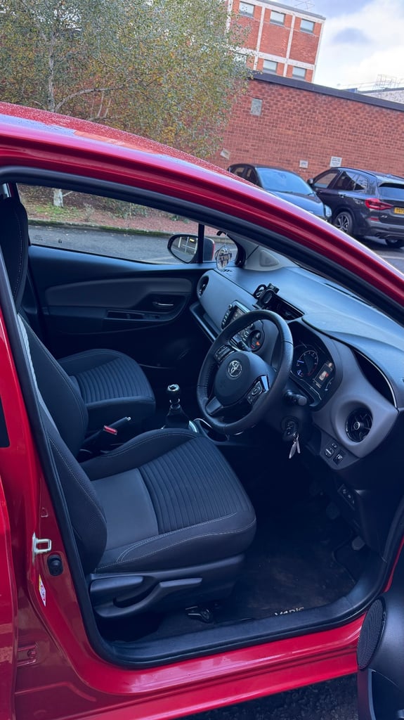 Toyota, YARIS, Hatchback, 2019, Manual, 1496 (cc), 5 doors