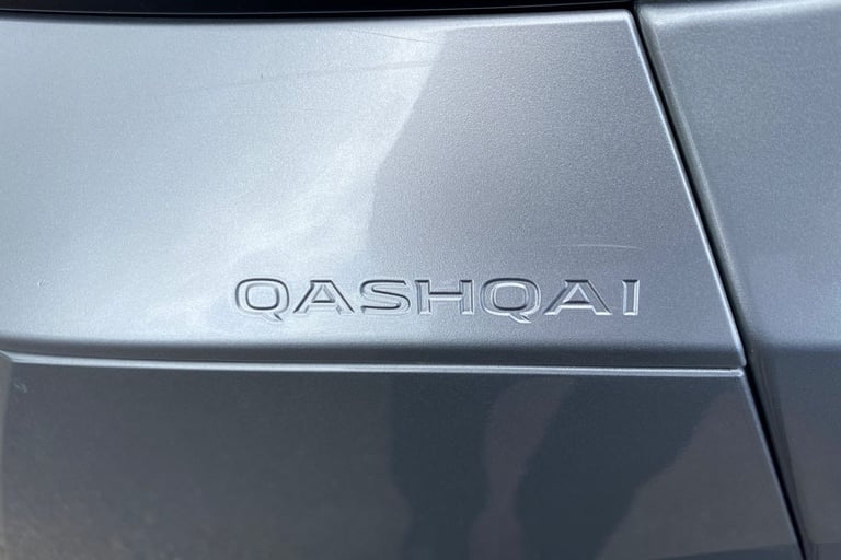 2023 Nissan Qashqai 1.3 DiG-T MH Tekna 5dr Hatchback Petrol Manual