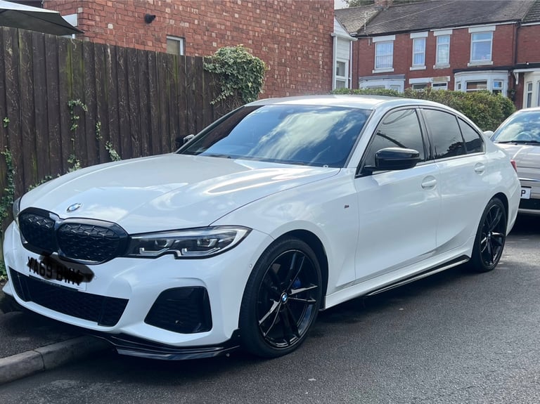 image for BMW, 3 SERIES, Saloon, 2019, Semi-Auto, 2998 (cc), 4 doors