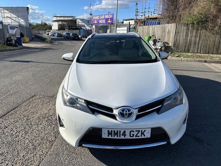 image for 2014 Toyota Auris 1.8 VVTi Hybrid Excel 5dr CVT Auto ESTATE Petrol/Electric Hybrid Automatic