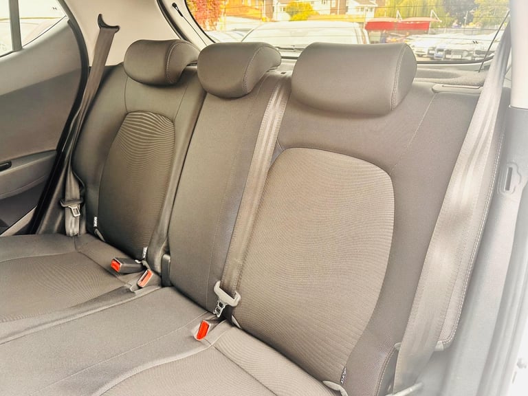 2019 Hyundai i10 1.0 Premium Euro 6 5dr HATCHBACK Petrol Manual