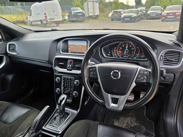 2017 Volvo V40 1.5 T3 R-Design Nav Plus Hatchback 5dr Petrol Auto Euro 6 (s/s) (152 ps) Hatchback...