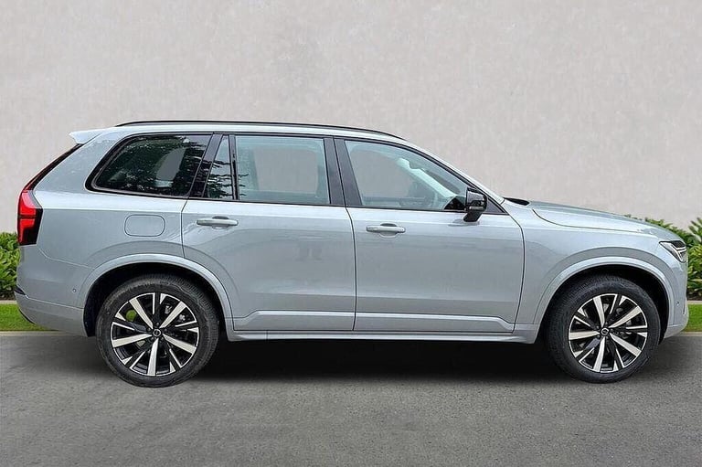  Volvo XC90 Plus, B5 AWD Mild hybrid, Petrol, Dark, 7 Seats Petrol/Electric Hybrid Automatic