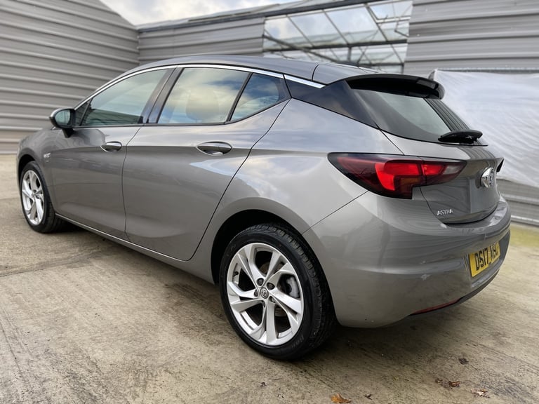 VAUXHALL ASTRA 1.4 i SRi 2017