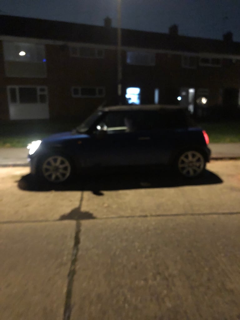 Mini, CONVERTIBLE, Convertible, 2006, Manual, 1598 (cc), 2 doors