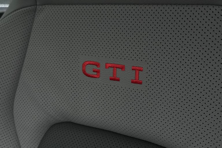 2025 Volkswagen Golf 2.0 TSI 300 GTI Clubsport 5dr DSG **VIENNA LEATHER, GTI PERFORMANCE PACK , H...
