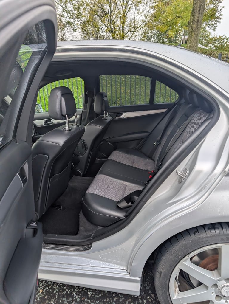 Mercedes-Benz, C CLASS, Saloon, 2011, Semi-Auto, 1796 (cc), 4 doors