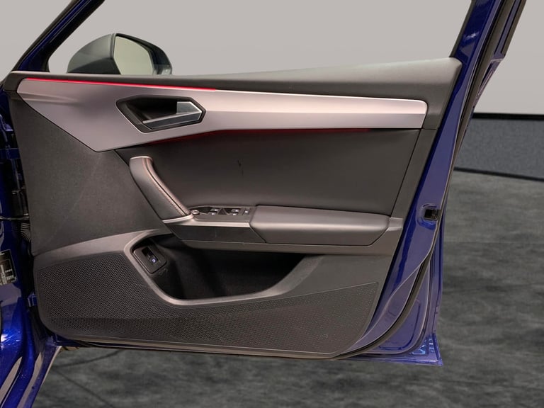 2021 SEAT Leon 1.4 eHybrid 12.8kWh FR Sport Hatchback 5dr Petrol Plug-in Hybrid DSG Euro 6 Hatchb...