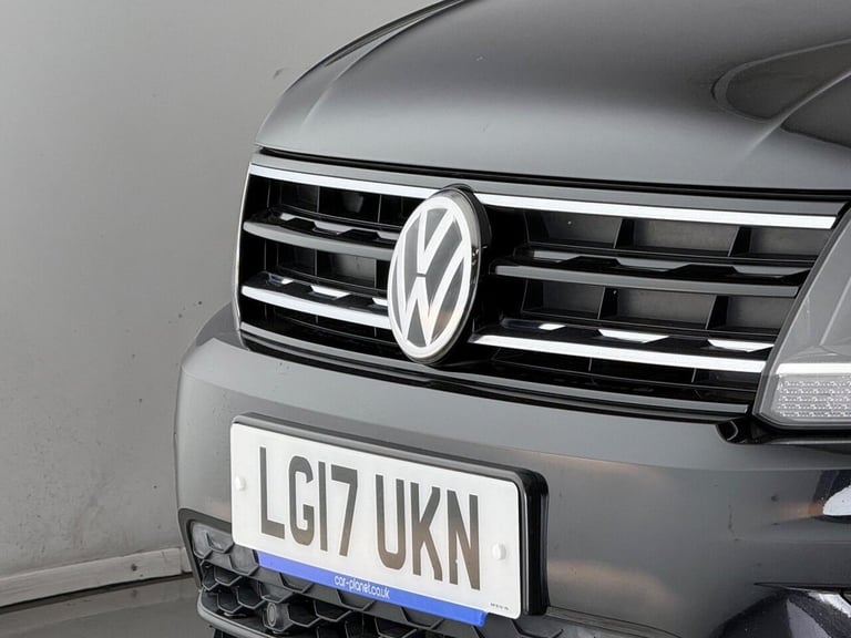 2017 Volkswagen Tiguan 2.0 TDI BlueMotion Tech SE Navigation Euro 6 (s/s) 5dr ESTATE Diesel Manual