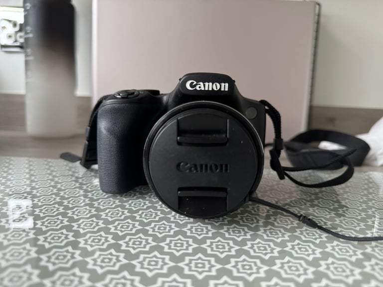 Canon Powershot sx540 with accessories 