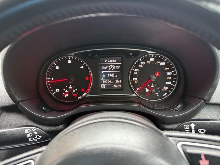 Audi A1 1.6TDi 2013 clean car 