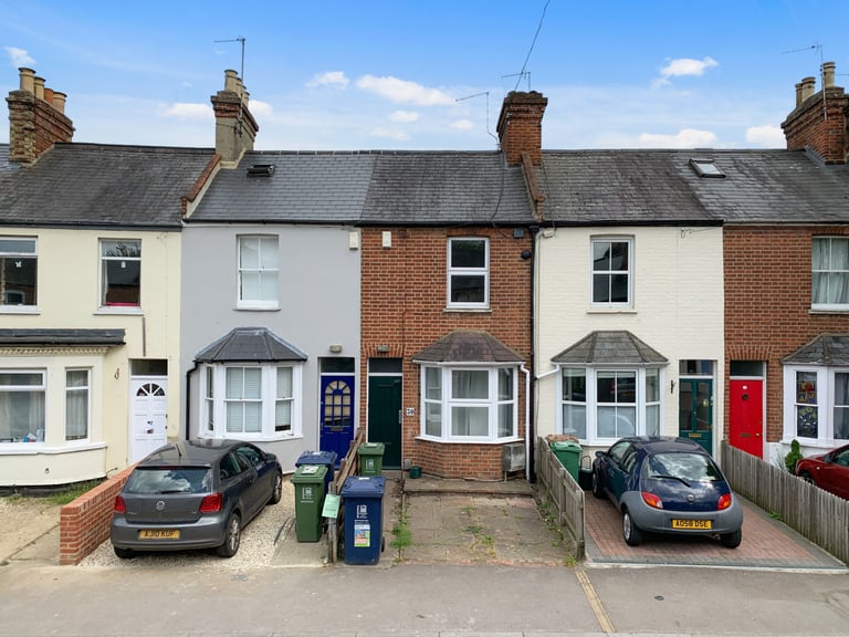 image for 4 bedrooms in Princes Street, Oxford, OX4 Book Online - The Rent Guru {181}