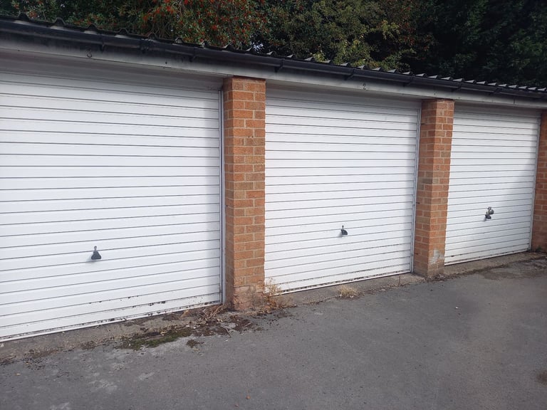Garage to Rent Shirley ideal storage on gated site