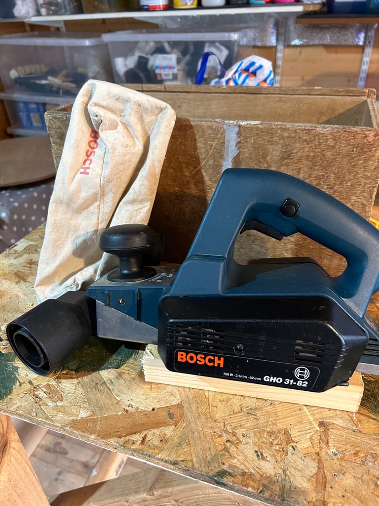 Bosch electric planer