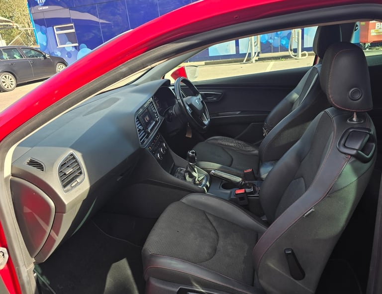 2013 SEAT Leon 1.4 TSI FR 3dr [Technology Pack] HATCHBACK Petrol Manual