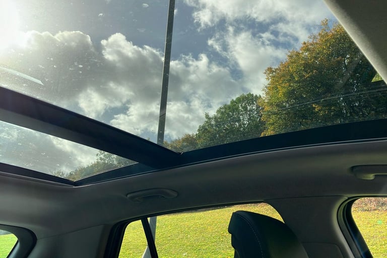  Kia Sportage 1.6 H T Gdi 4 Suv 5dr Petrol Hybrid Auto Euro 6 s/s 226 Bhp