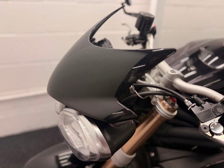 Triumph Speed Triple 1050 ** Nice Condition - 1 Owner - Warranty **