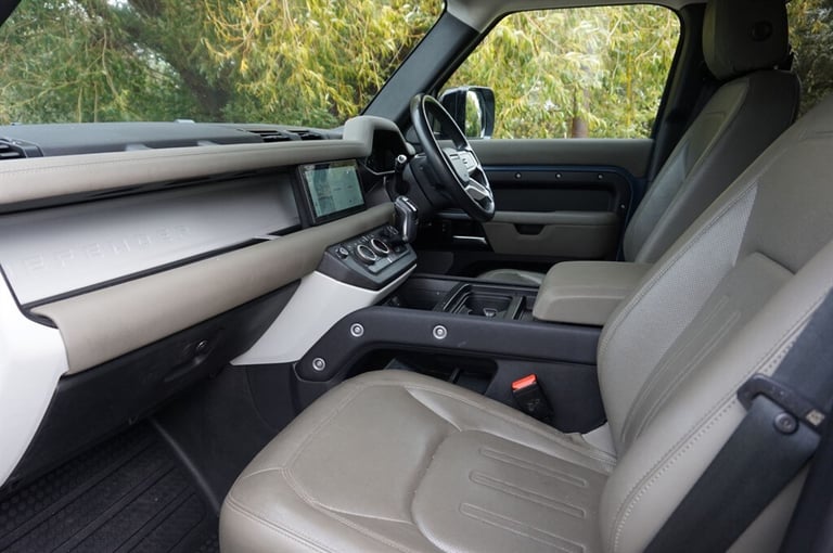 2021 Land Rover Defender 3.0 D200 S 110 5dr Auto ESTATE DIESEL Automatic