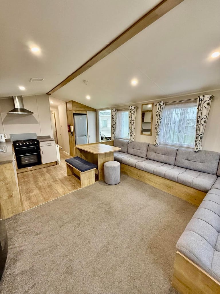 South Coast 3 Bed Caravan CALL TOM 0️⃣7️⃣9️⃣7️⃣9️⃣1️⃣2️⃣7️⃣8️⃣5️⃣5️⃣ 