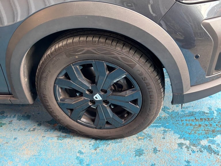 2022 72 DACIA JOGGER 1.0 TCE EXTREME SE MPV 5DR PETROL MANUAL EURO 6 (S/S) (110 