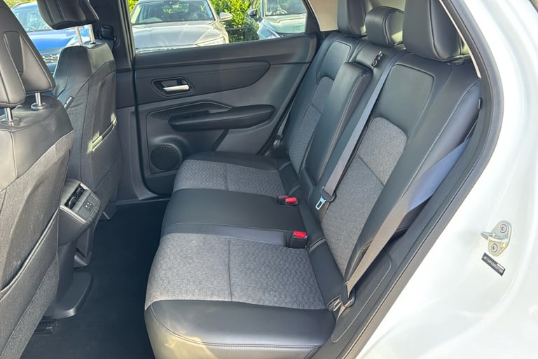  Nissan Ariya 63kwh Advance Suv 5dr Electric Auto 7.4kw Charger 217 Ps Electric