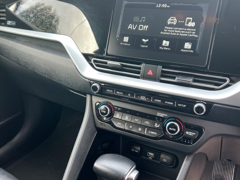 2019 Kia Niro 1.6 GDi 2 DCT Euro 6 (s/s) 5dr HATCHBACK Petrol/Electric Hybrid Automatic
