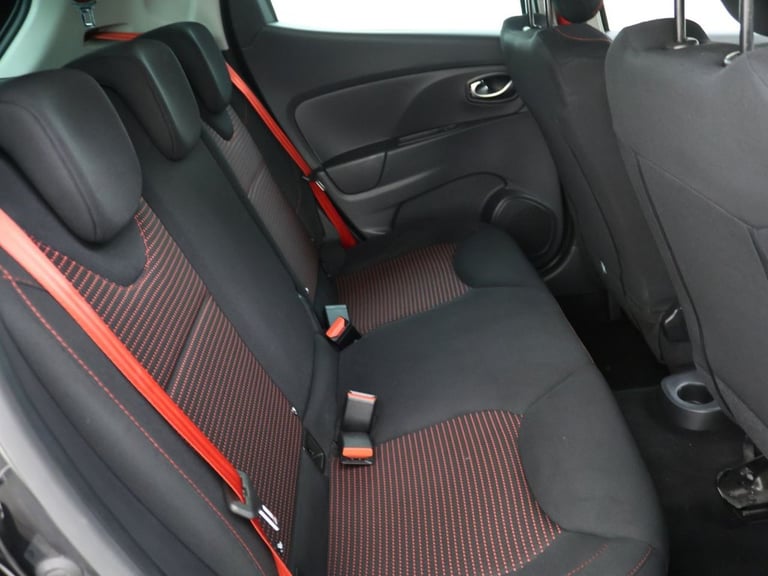 2015 Renault Clio 1.6 TCe Renaultsport Lux Hatchback 5dr Petrol EDC Euro 5 (200 ps) Hatchback Pet...