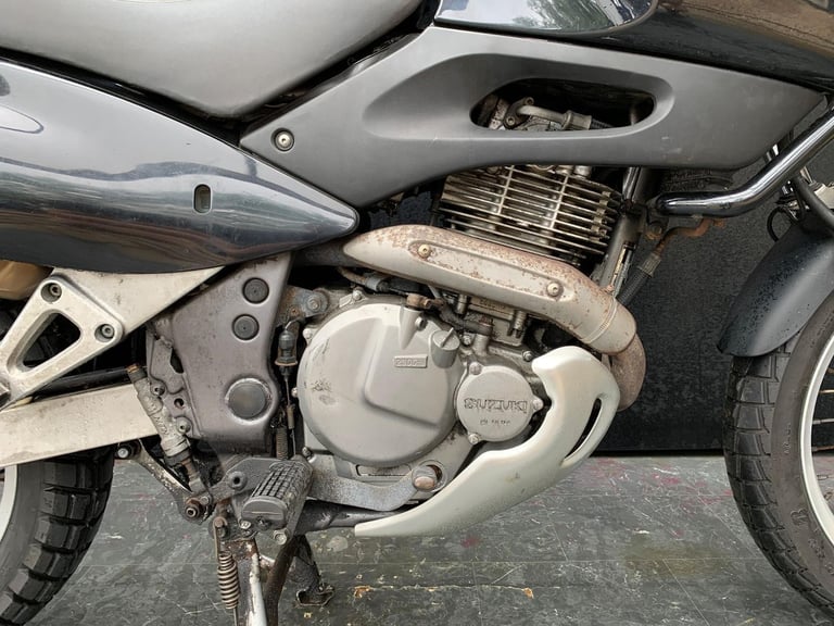 SUZUKI XF650 X FREEWIND PROJECT BIKE HPI CLEAR