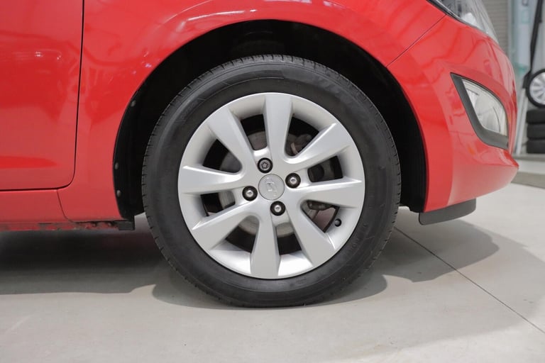 2013 Hyundai i20 1.2 Active Euro 5 5dr HATCHBACK Petrol Manual