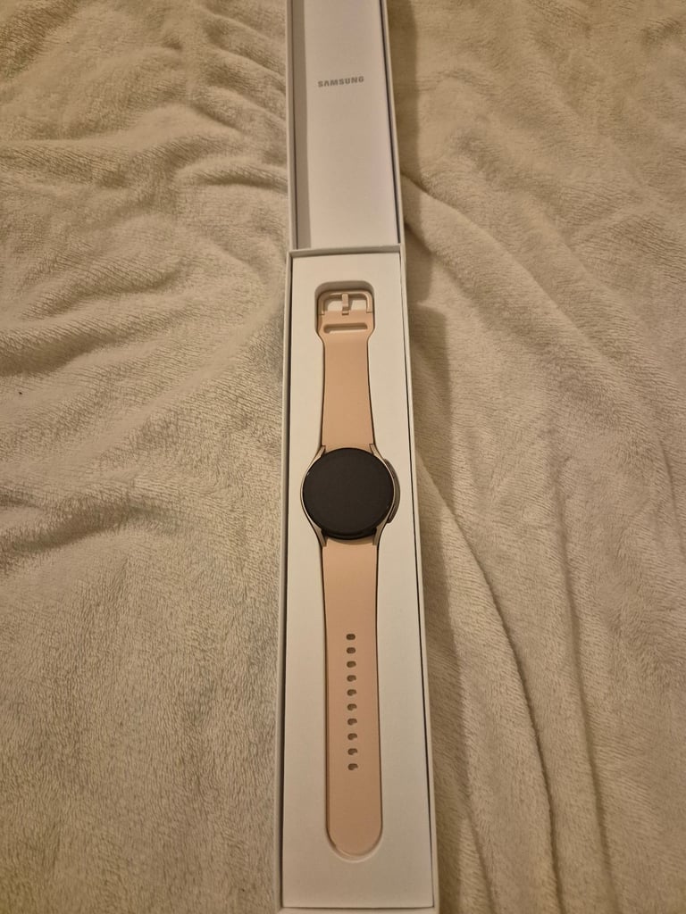 SAMSUNG GALAXY WATCH5 