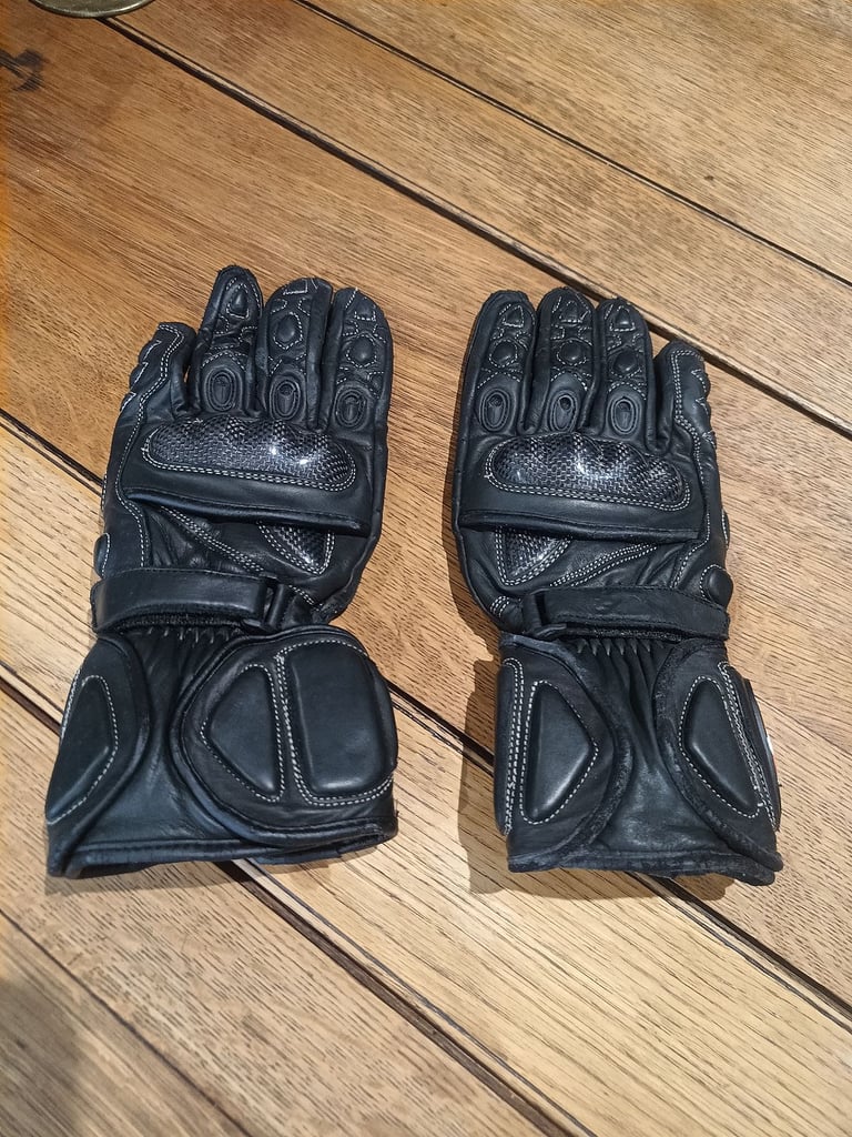 Atiko Carbon and Leather Motorcycle Gloves Size XXL