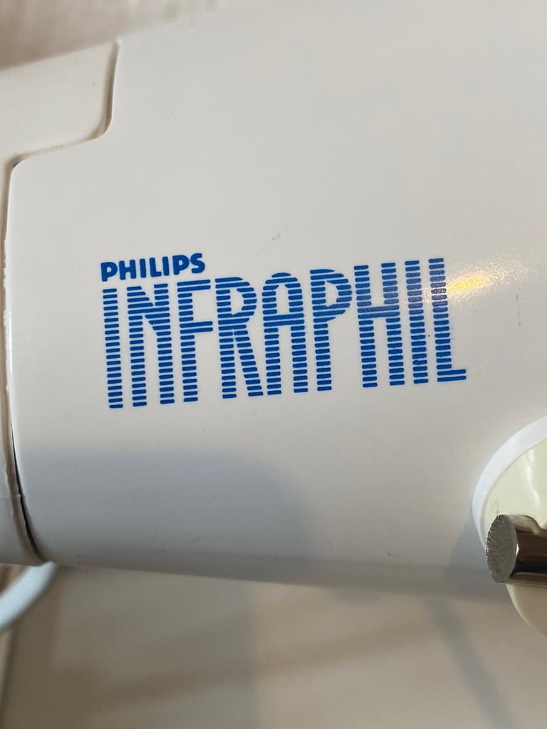 Philips infraphil . HP 3609/ S . Heat lamp .