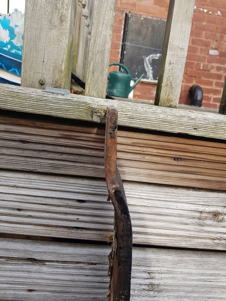 Solid Metal Side Post  for Truck/ trailer 