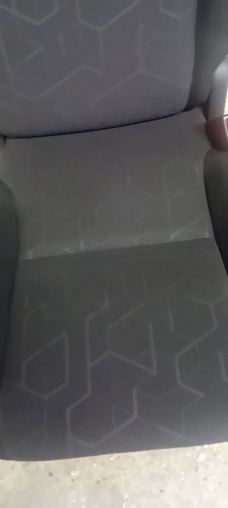 Peugeot Partner /Citroen Berlingo offside rear seat