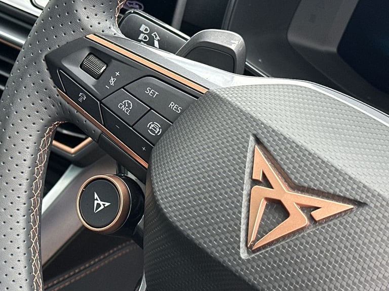  Cupra Leon 2.0 Tsi Vz2 Hatchback 5dr Petrol Dsg Euro 6 s/s 300 Ps Petrol